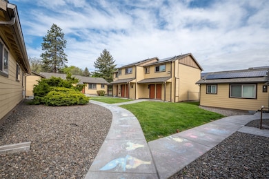 703 S 12th St, La Grande, OR 97850 - photo 4