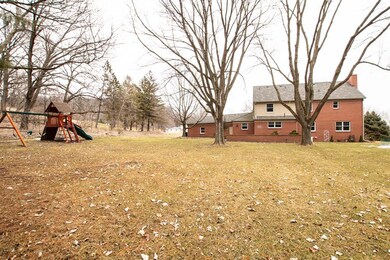 3 Sylvan Ln SE, Cedar Rapids, IA 52403 - photo 5