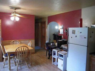 Dining Room. Dining Area