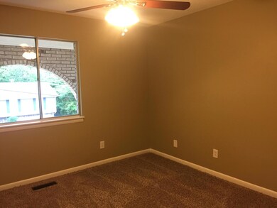 4523 Sherry Ln, Hixson, TN 37343 - photo 6