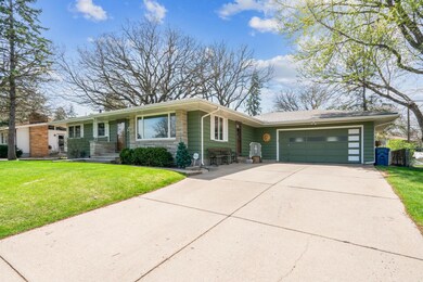 6260 Jupiter Rd NE, Minneapolis, MN 55432 - photo 2