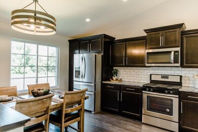 MCR094-i2060-Kitchen3