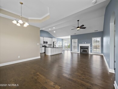 25 Strawberry Fields Way HDR (1)