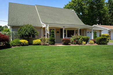 36 Idlewild Ln, Matawan, NJ 07747 - photo 2