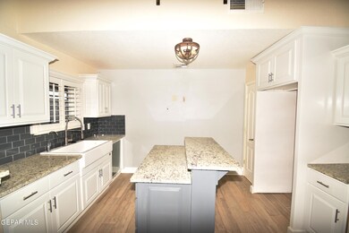 320 Warren Belin Dr, El Paso, TX 79928 - photo 5