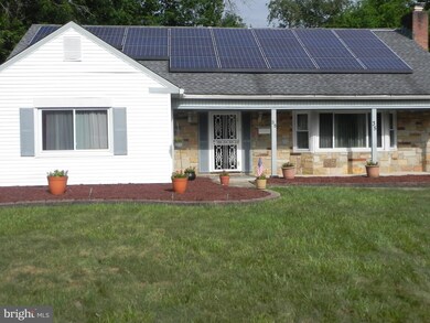 35 Traynor Ln, Willingboro, NJ 08046 - photo 4