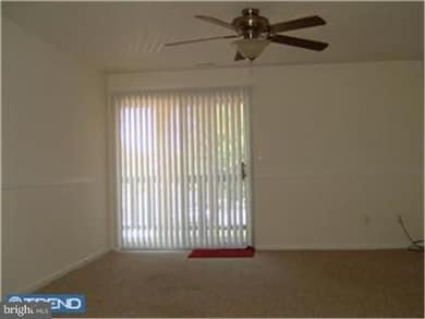 118 Claire Ct, Blackwood, NJ 08012 - photo 2