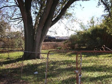 Land/Lot.