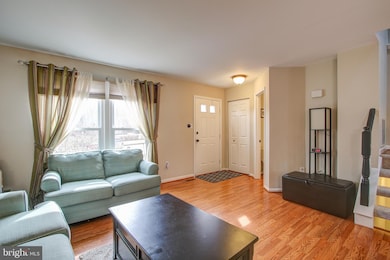 27 Sky Blue Ct, Germantown, MD 20874 - photo 4