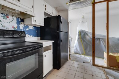 The Towers Condominiums unit 401, Fort Myers, FL 33901 - photo 7