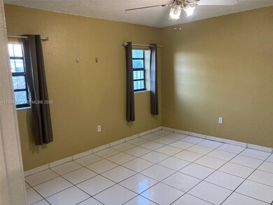 6283 W 24th Ave unit 1042, Hialeah, FL 33016 - photo 5
