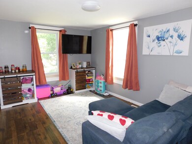 2860 East St, North Clarendon, VT 05759 - photo 7