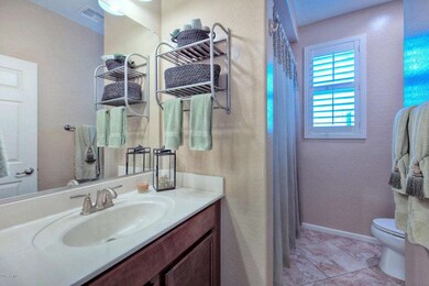 6_Hallway Bathroom