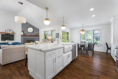 3108 Austin St, Naperville, IL 60564 - photo 7