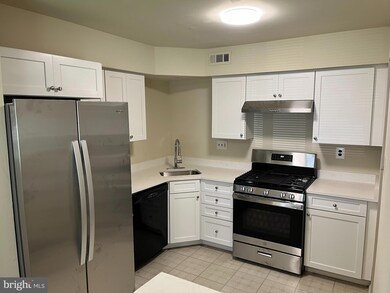 70 Sandra Rd unit 72, Voorhees, NJ 08043 - photo 4