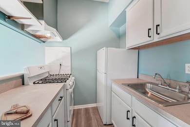 9432 Merryrest Rd unit A, Columbia, MD 21045 - photo 7