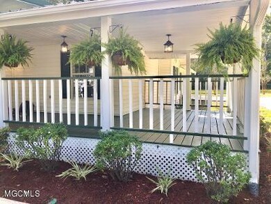 720 Mitchell St, Picayune, MS 39466 - photo 6