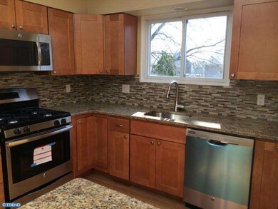 720 Elmtree Ln, Claymont, DE 19703 - photo 6