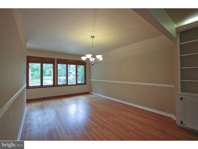 237 Forrest Dr, Chalfont, PA 18914 - photo 6