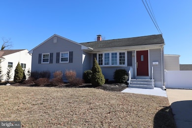 56 Sherbrooke Rd, Ewing, NJ 08638 - photo 2