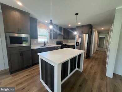 117 Concord Dr, Hereford, PA 18056 - photo 4