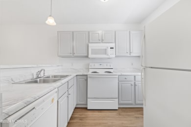 4615 Mcclelland Dr unit G203, Wilmington, NC 28405 - photo 5