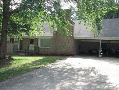 1221 Troutman Dr, Statesville, NC 28625 - photo 2