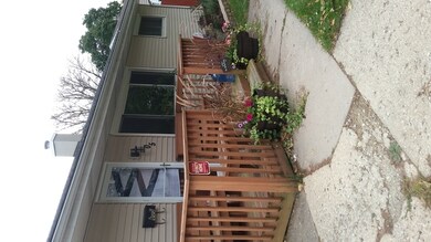 605 Westgate Dr, Aurora, IL 60506 - photo 5