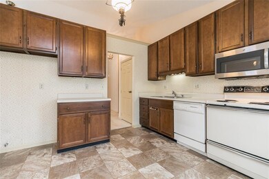 NEW KITCHEN VINYL FLOORING 2020