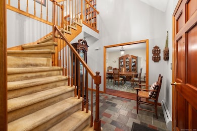 383 Lathrop Rd, Plainfield, CT 06374 - photo 4