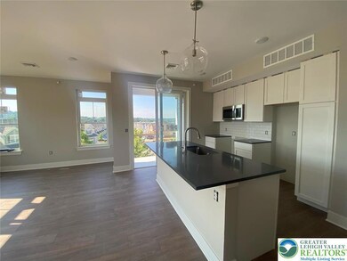 2295 Lafayette Park Dr unit A4, Easton, PA 18040 - photo 2