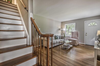 954 Sells Ave 11