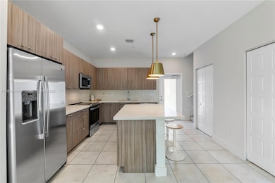 8301 NW 41st St unit B-102, Doral, FL 33166 - photo 5