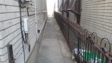 611 N Jordan St, Allentown, PA 18102 - photo 4