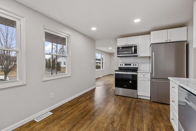 15-web-or-mls-2024-2-15 1403 Archmere Sq