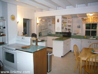 1140 Main St, Vineyard Haven, MA 02568 - photo 7