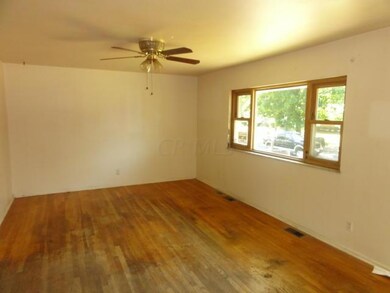 2822 Fleet Rd, Columbus, OH 43232 - photo 4