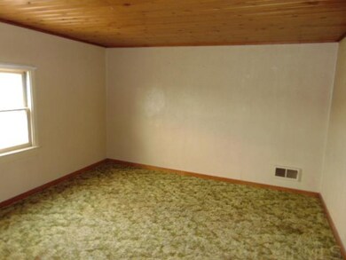 6615 Village Way, Berne, IN 46711 - photo 7