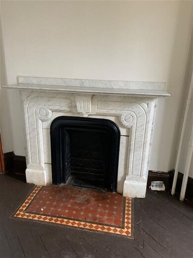 10 Merrimac St unit 3, Portsmouth, NH 03801 - photo 3