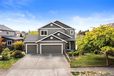 3 Car Garage w/Hanging Storage Racks