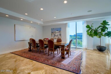 07-Dining Room
