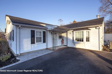 5 Region Dr, Hazlet, NJ 07730 - photo 2