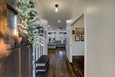 1507 Cheshire Ln, Houston, TX 77018 - photo 5