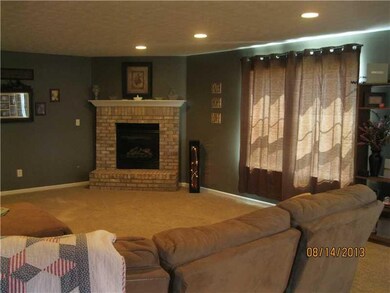 1297 Fiesta Dr, Franklin, IN 46131 - photo 3