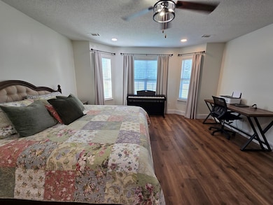 475 Otter Creek Rd, Fitzgerald, GA 31750 - photo 5