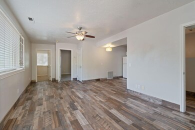 Listing_1378223_Photo_5_ID420605608