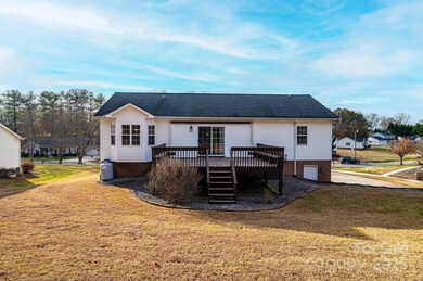 112 Meadowcreek Dr unit 35, Hudson, NC 28638 - photo 6