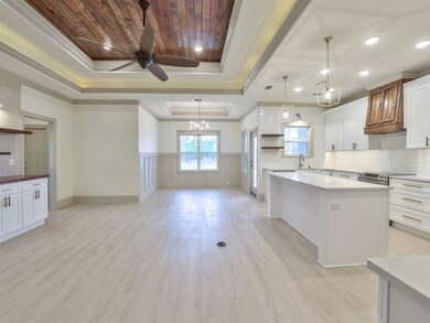 251 N Post Oak Cir, Lloyd, FL 32344 - photo 7