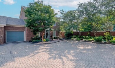 205 Wilkinson St, Frankfort, KY 40601 - photo 2