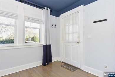 12-64 Burbank St unit 1X, Fair Lawn, NJ 07410 - photo 4